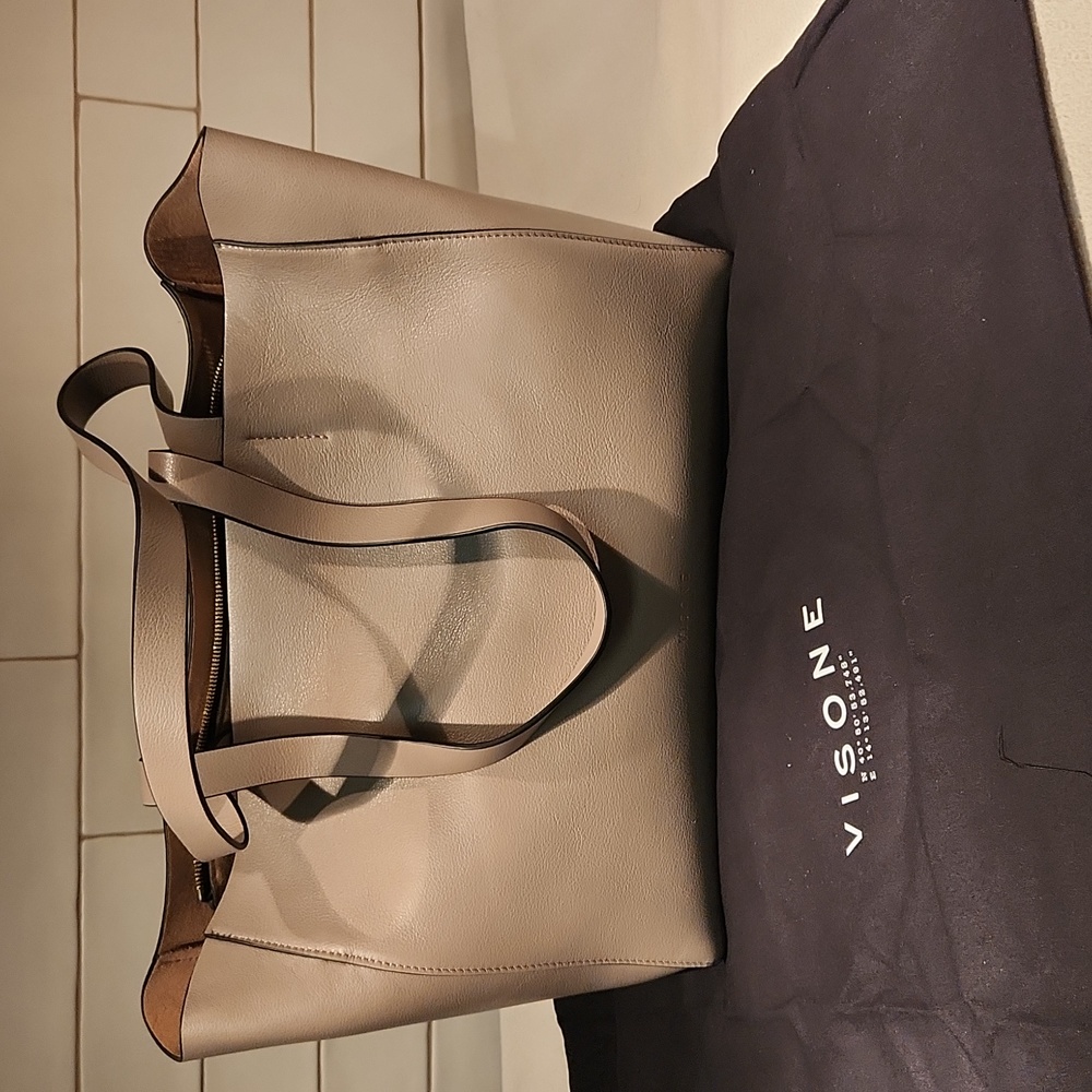 VISONE tote NWT
